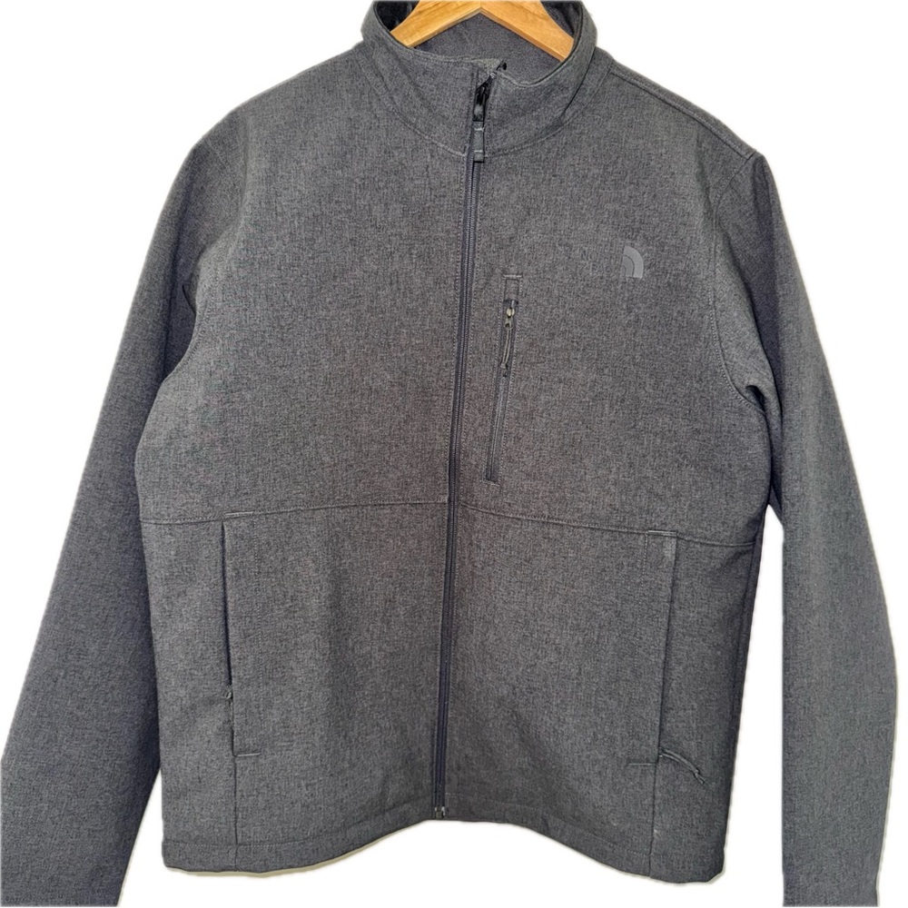 The‎ North Face Apex Bionic 3 Windproof Jacket- large